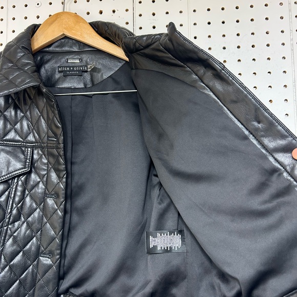 Alice + Olivia Black Quilted Vegan Cropped Jacket - Picture 5 of 7